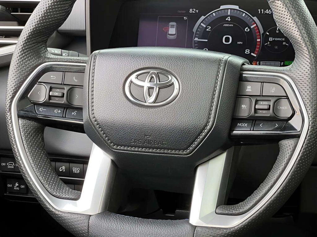 Used 2024 Toyota Sequoia Platinum AWD/4WD image 15