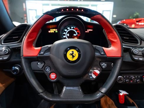 Certified 2019 Ferrari 488 Spider RWD image 5