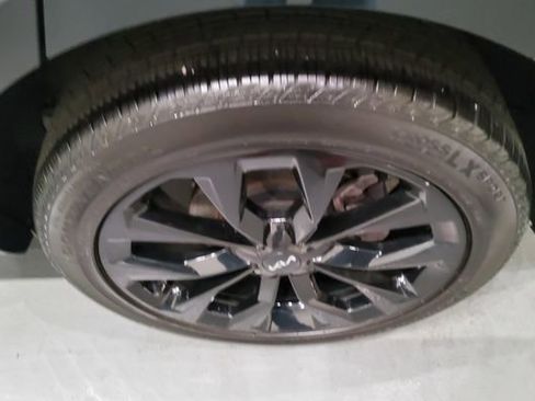 Used 2023 Kia Sorento SX FWD image 47