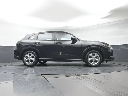 Certified 2024 Honda HR-V LX image 31
