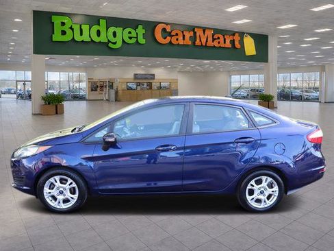 Used 2016 Ford Fiesta SE w/ Cold Weather Package FWD image 3