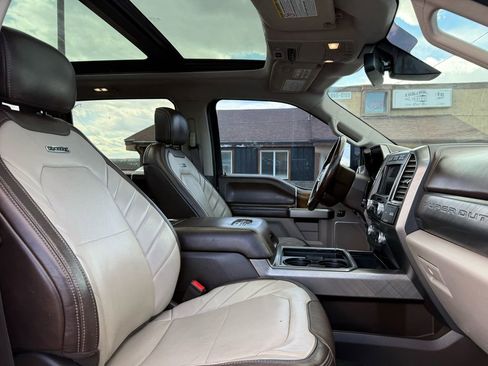 Used 2018 Ford F250 Limited w/ FX4 Off-Road Package AWD/4WD image 30