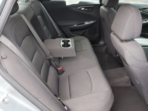Used 2024 Chevrolet Malibu LT FWD image 35