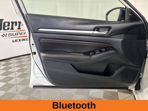 Used 2023 Nissan Altima 2.5 SR image 8