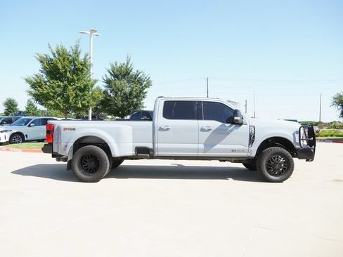 Used 2024 Ford F350 Lariat w/ FX4 Off-Road Package AWD/4WD image 10