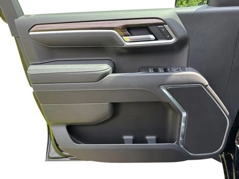 New 2026 Chevrolet Silverado 1500 RST w/ LPO, Liner Protection Package AWD/4WD image 11
