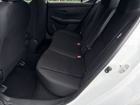 Used 2024 Nissan Sentra S FWD image 22