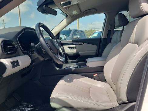 Certified 2025 Honda Pilot EX-L image 19