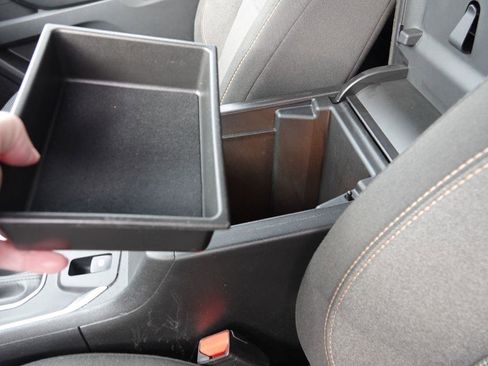 Used 2019 Chevrolet Traverse LT image 30