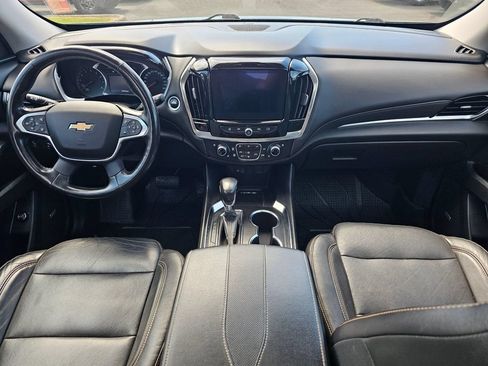 Used 2021 Chevrolet Traverse Premier w/ Redline Edition AWD/4WD image 21