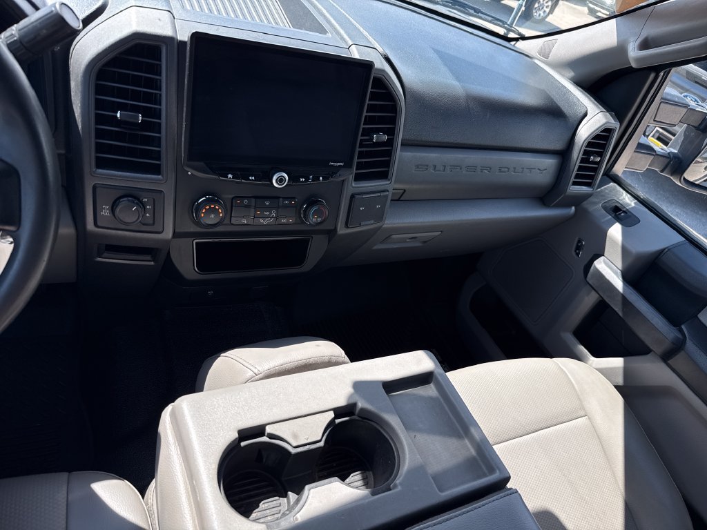 Used 2018 Ford F250 XL w/ Power Equipment Group AWD/4WD image 17