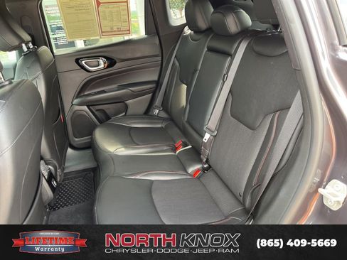 Used 2024 Jeep Compass Trailhawk AWD/4WD image 16