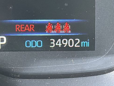 Used 2022 Toyota Corolla SE image 23