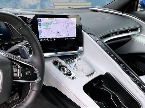 Used 2021 Chevrolet Corvette Stingray Preferred Cpe w/ Battery Protection Package RWD image 6