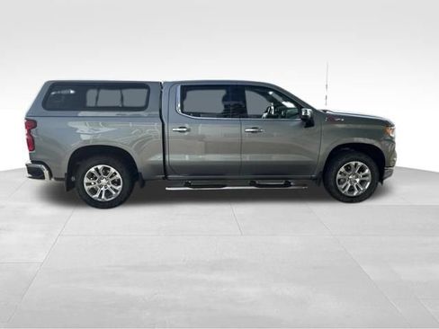 Used 2024 Chevrolet Silverado 1500 LTZ AWD/4WD image 8