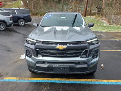 New 2025 Chevrolet Colorado LT w/ LT Convenience Package