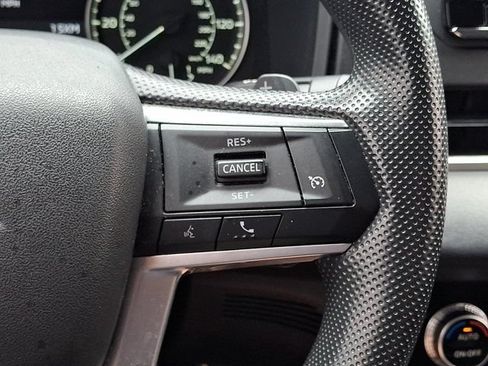 Used 2022 Mitsubishi Outlander ES FWD image 27