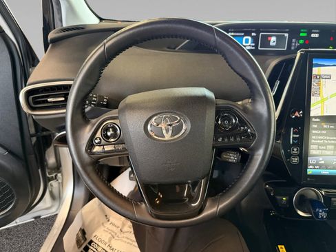 Used 2020 Toyota Prius Prime Limited FWD image 13