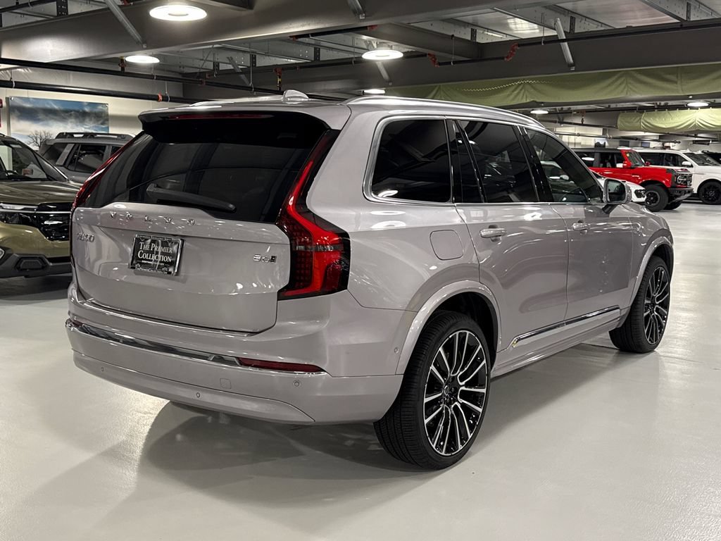 Used 2026 Volvo XC90 B6 Plus w/ Protection Package Premier AWD/4WD image 2
