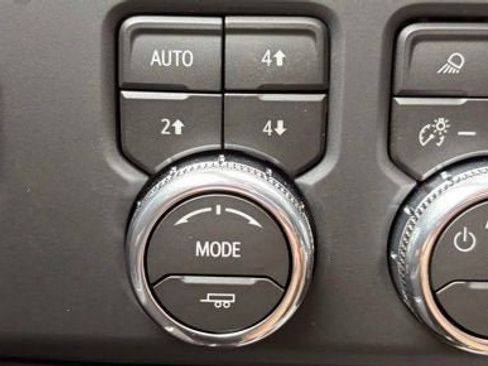 New 2026 GMC Sierra 1500 AT4 w/ AT4 Premium Package AWD/4WD image 24