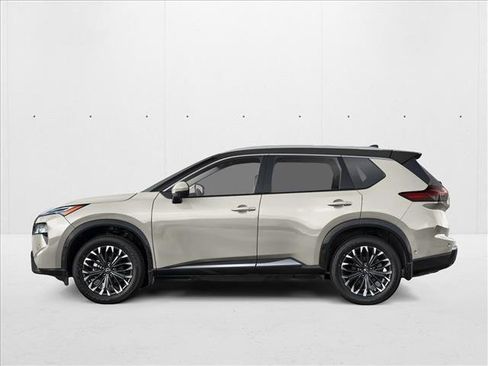 New 2026 Nissan Rogue Platinum image 3