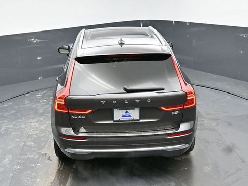 Used 2022 Volvo XC60 B5 Inscription w/ Advanced Package image 41