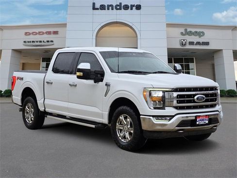 Used 2022 Ford F150 Lariat image 3