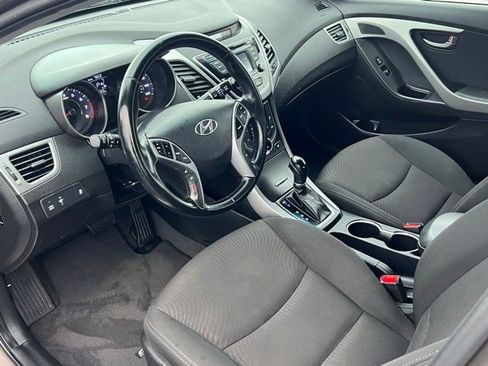 Used 2016 Hyundai Elantra Value Edition image 10