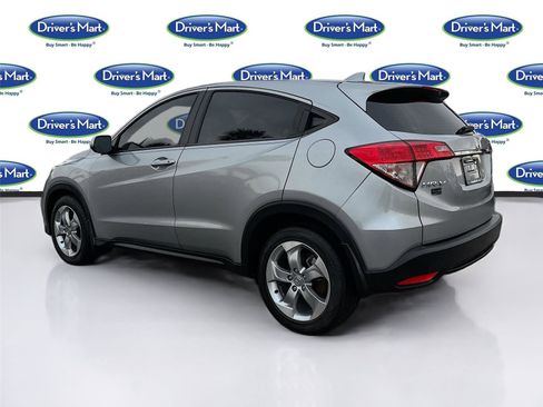 Used 2019 Honda HR-V LX image 6