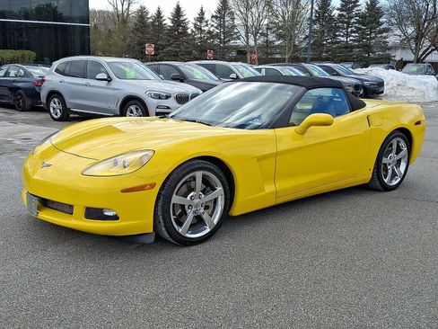 Used 2008 Chevrolet Corvette Convertible w/ Preferred Equipment Group image 3