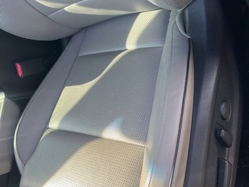 Used 2021 Kia Sportage EX w/ EX Technology Package image 7