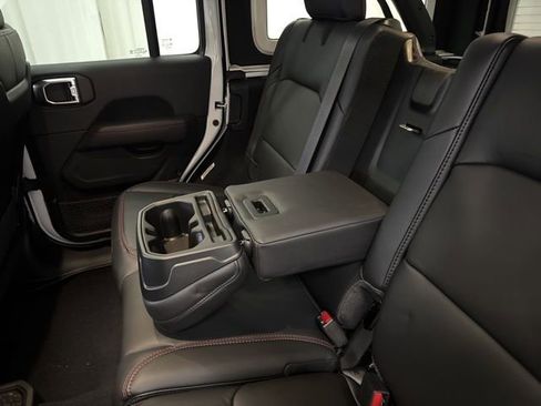 New 2026 Jeep Wrangler Unlimited Rubicon image 6