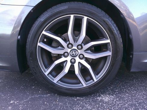 Used 2015 Scion tC image 24