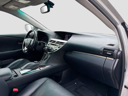 Used 2013 Lexus RX 350 350 w/ Navigation Pkg image 16