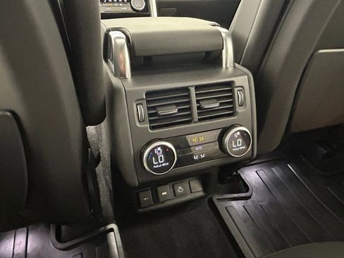 Used 2023 Land Rover Discovery HSE R-Dynamic image 36