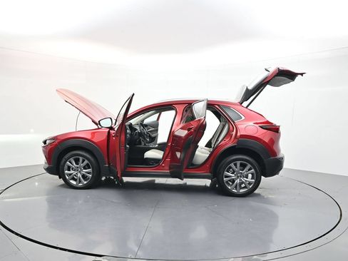 Used 2023 MAZDA CX-30 AWD 2.5 S w/ Premium Package image 36