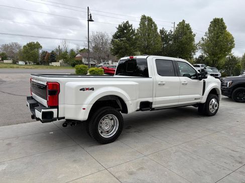 Used 2025 Ford F450 Platinum w/ Camper Package AWD/4WD image 36