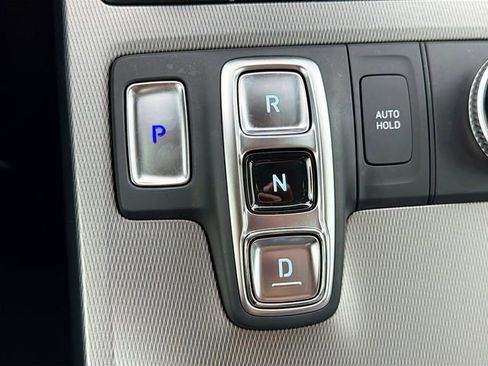 Used 2022 Hyundai Palisade SE FWD image 28