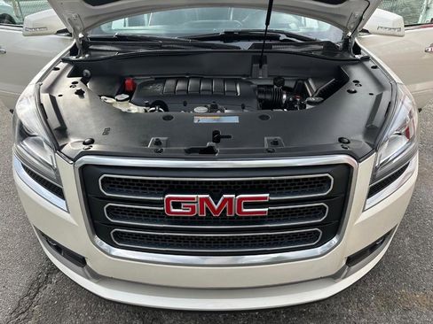 Used 2014 GMC Acadia SLT w/ Technology Package FWD image 36