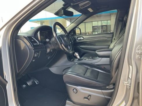 Used 2020 Jeep Grand Cherokee High Altitude image 2
