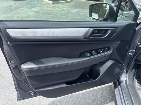 Used 2015 Subaru Legacy 2.5i AWD/4WD image 15