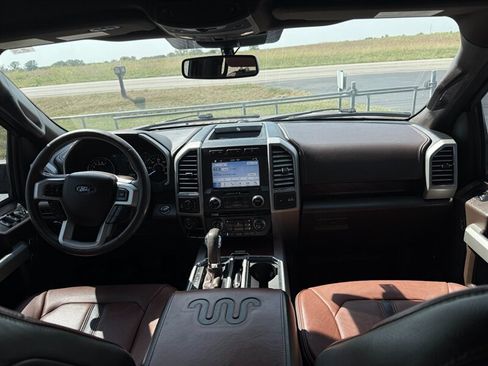 Used 2018 Ford F150 King Ranch w/ Equipment Group 601A Luxury AWD/4WD image 15