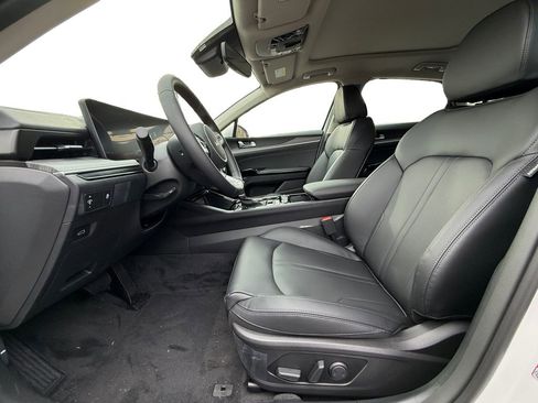 New 2026 Kia K5 EX FWD image 9