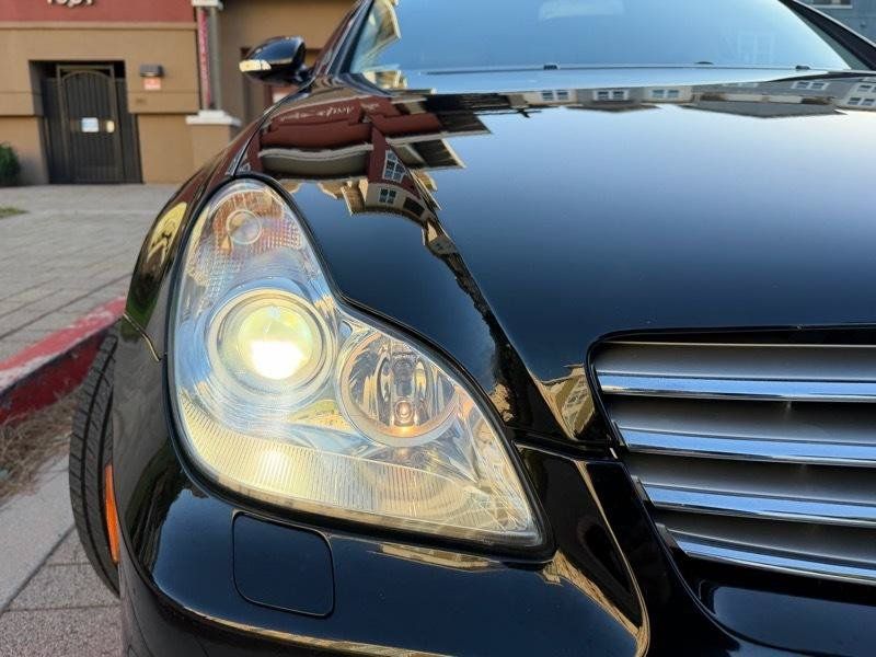 Used 2006 Mercedes-Benz CLS 500 image 27