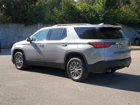 Used 2023 Chevrolet Traverse LT image 7
