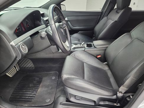 Used 2009 Pontiac G8 GT w/ Premium Package image 8