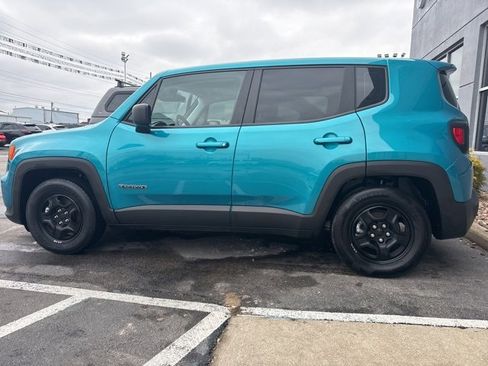 Used 2022 Jeep Renegade Sport image 5