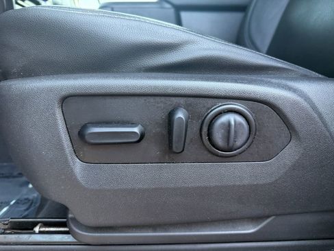 Used 2019 Chevrolet Silverado 1500 LT w/ All-Star Edition AWD/4WD image 22