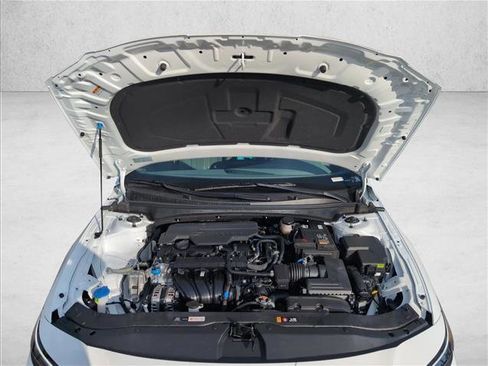 New 2026 Hyundai Elantra SEL Sport Premium image 19