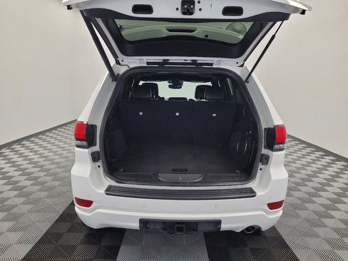 Used 2021 Jeep Grand Cherokee Laredo X RWD image 29
